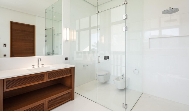 Neue Gebäude - Villa - Casares - Pedregales