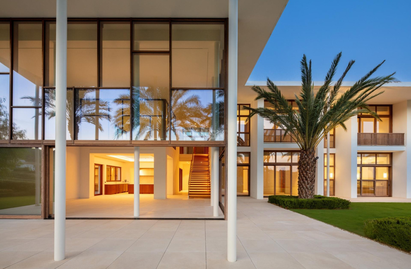 Neue Gebäude - Villa - Casares - Pedregales