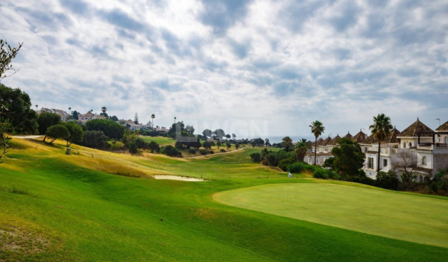 Nowy budynek - Kamienica - Manilva - Punta Chullera