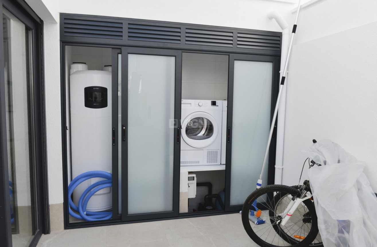 Nowy budynek - Villa - San Pedro del Pinatar - Los Antolinos