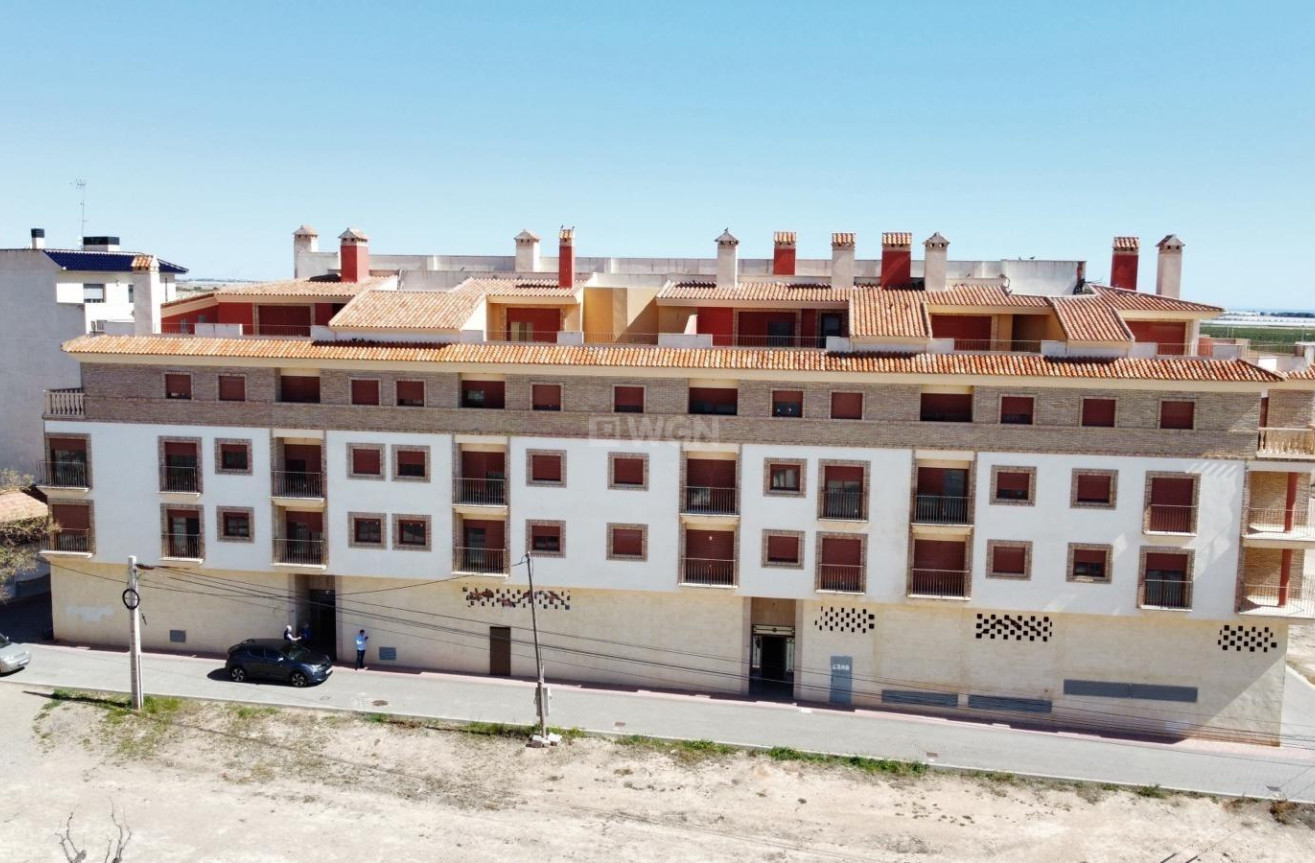 Neue Gebäude - Wohnung - Avileses - pueblo