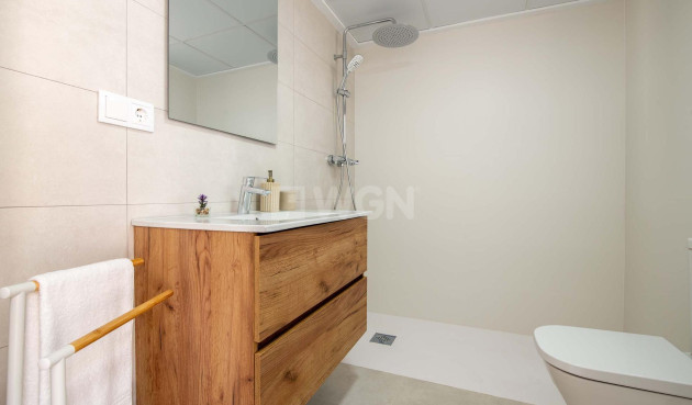 Neue Gebäude - Bungalow - Cox - San Fernando