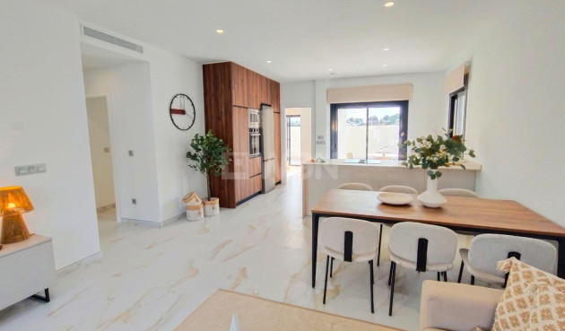 Obra nueva - Villa - Pilar de la Horadada - Pinar de Campoverde