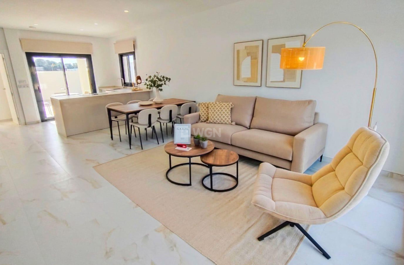 Obra nueva - Villa - Pilar de la Horadada - Pinar de Campoverde