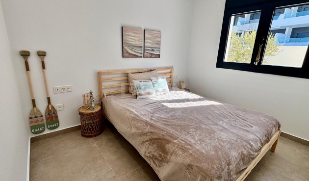 Neue Gebäude - Villa - Rafal - polideportivo