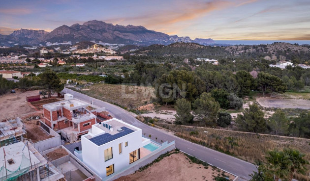 Obra nueva - Villa - Polop - Urbanizaciones