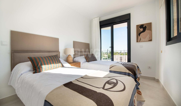 Neue Gebäude - Bungalow - Cox - San Fernando