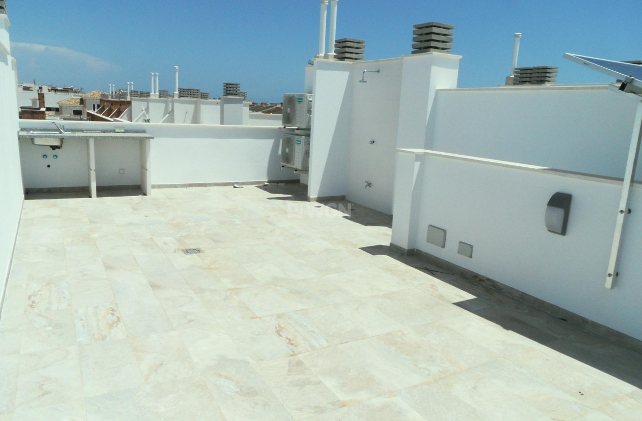 Nowy budynek - Kamienica - Pilar de la Horadada - El Pilar de la Horadada