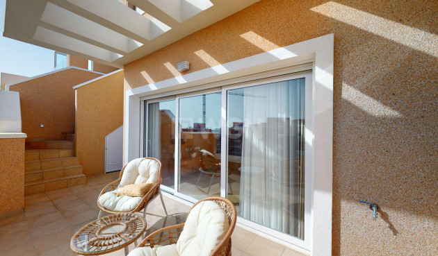 Nowy budynek - Daszek - Guardamar del Segura - El Raso