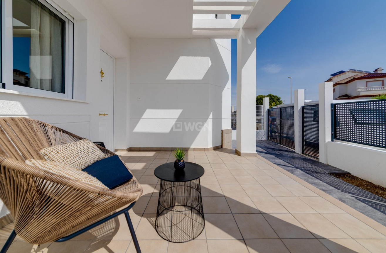 New Build - Villa - San Fulgencio - El Oasis