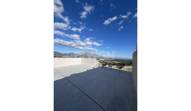 Nowy budynek - Kamienica - Polop - PAU1