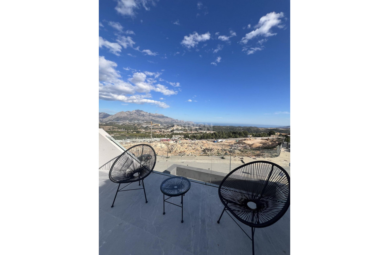 Nowy budynek - Kamienica - Polop - PAU1