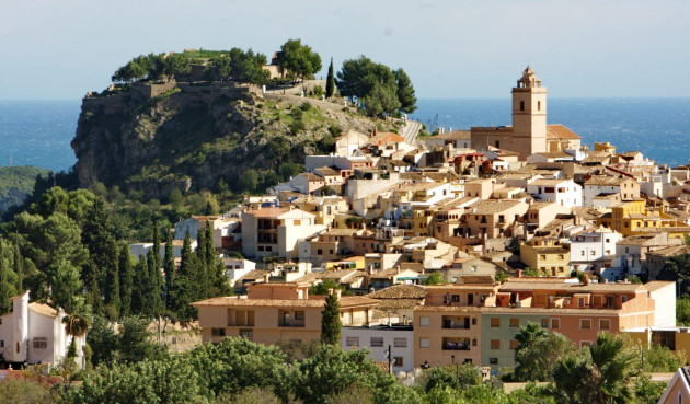 Nowy budynek - Kamienica - Polop - PAU1