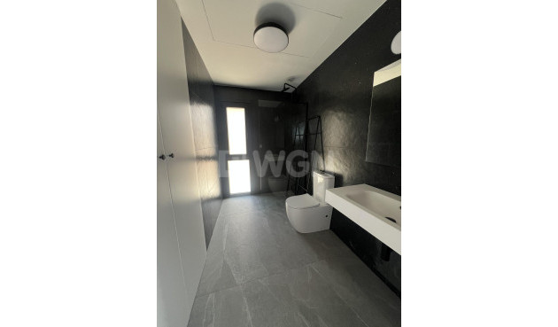 Nowy budynek - Kamienica - Polop - PAU1