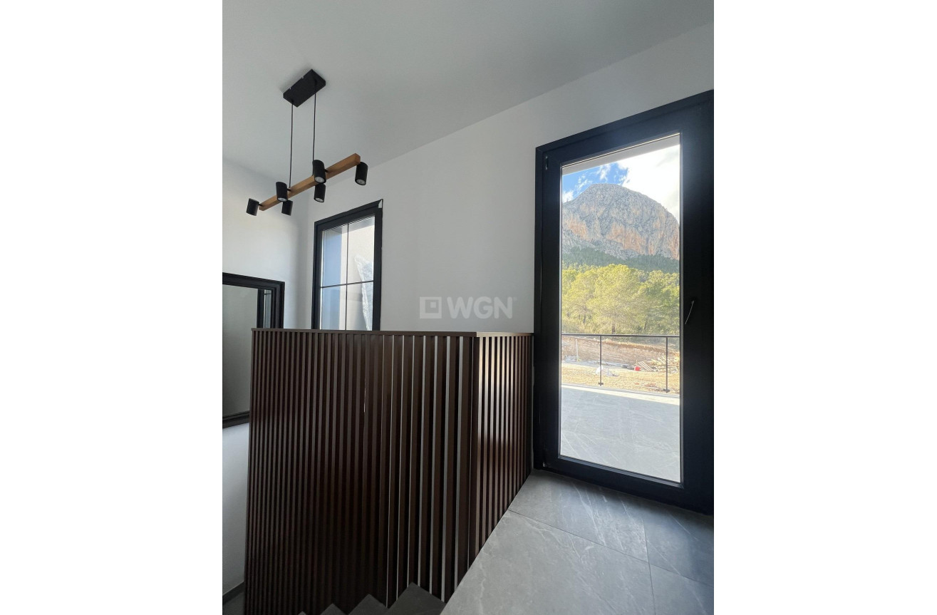 Nowy budynek - Kamienica - Polop - PAU1