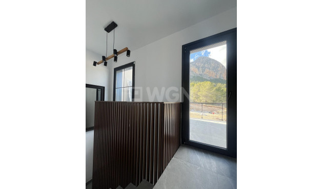 Nowy budynek - Kamienica - Polop - PAU1