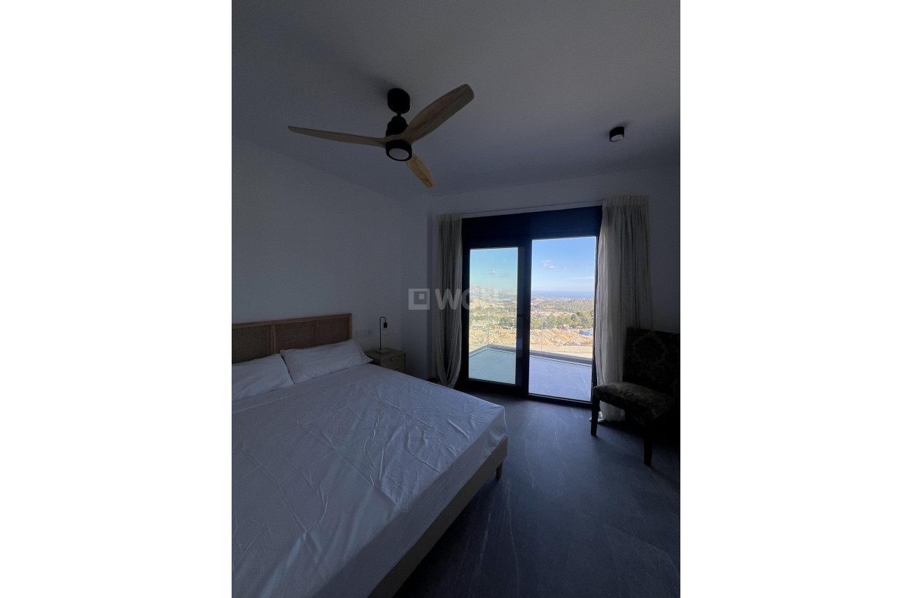 Nowy budynek - Kamienica - Polop - PAU1