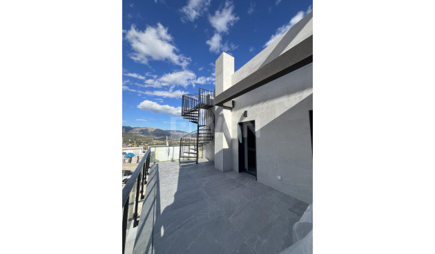 Nowy budynek - Kamienica - Polop - PAU1