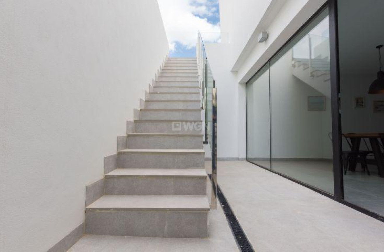 Obra nueva - Villa - Finestrat - Campana Garden