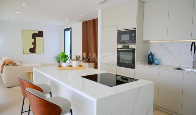 Nowy budynek - Villa - Dolores - polideportivo