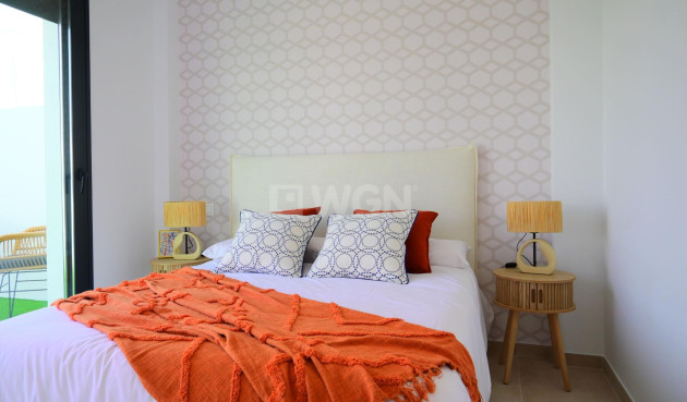 Nowy budynek - Villa - Dolores - polideportivo