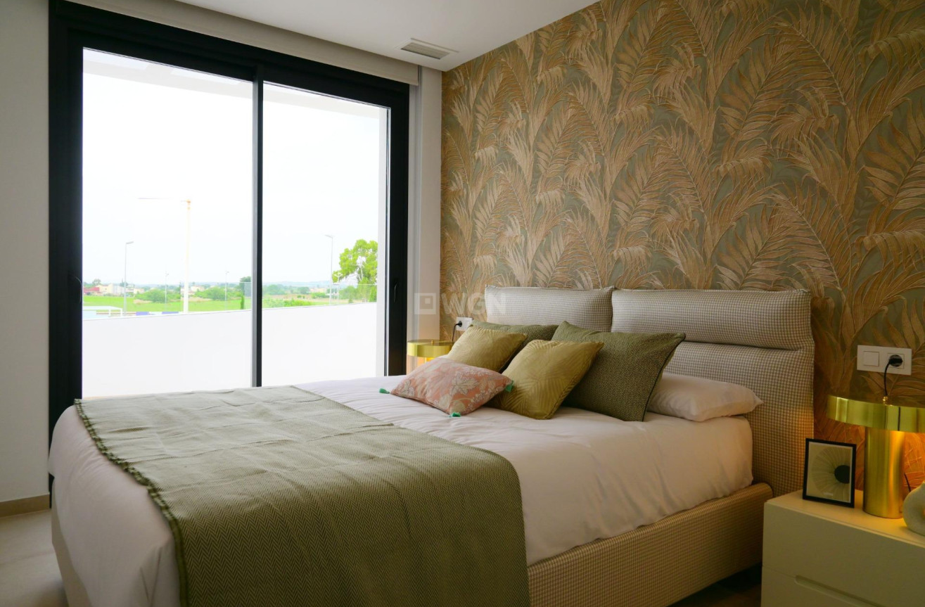 Nowy budynek - Villa - Dolores - polideportivo