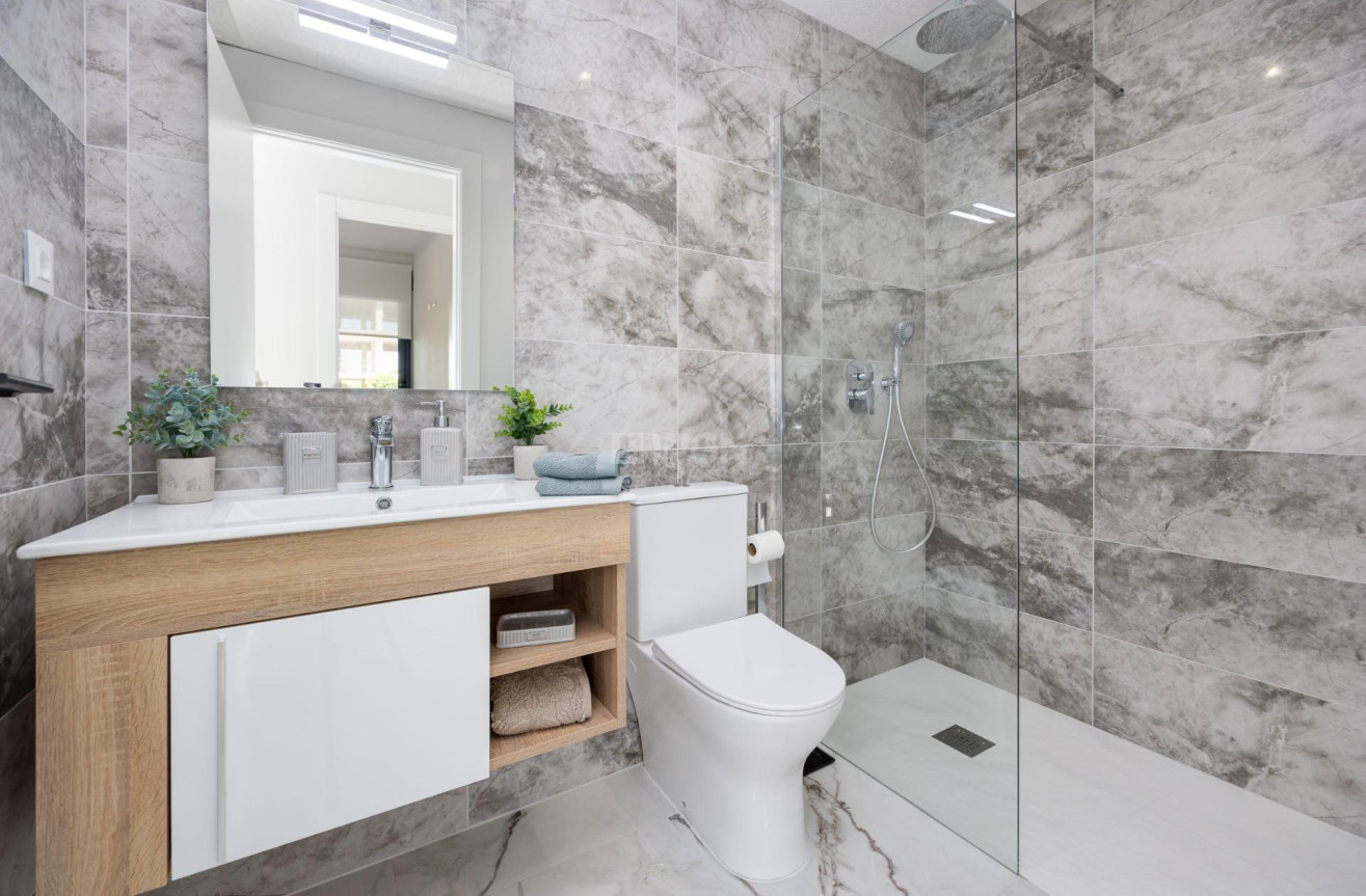 Nowy budynek - Mieszkanie w bloku - San Miguel de Salinas - Pueblo