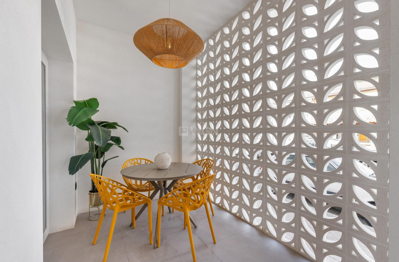 Nowy budynek - Mieszkanie w bloku - Torrevieja - Playa Los Naufragos