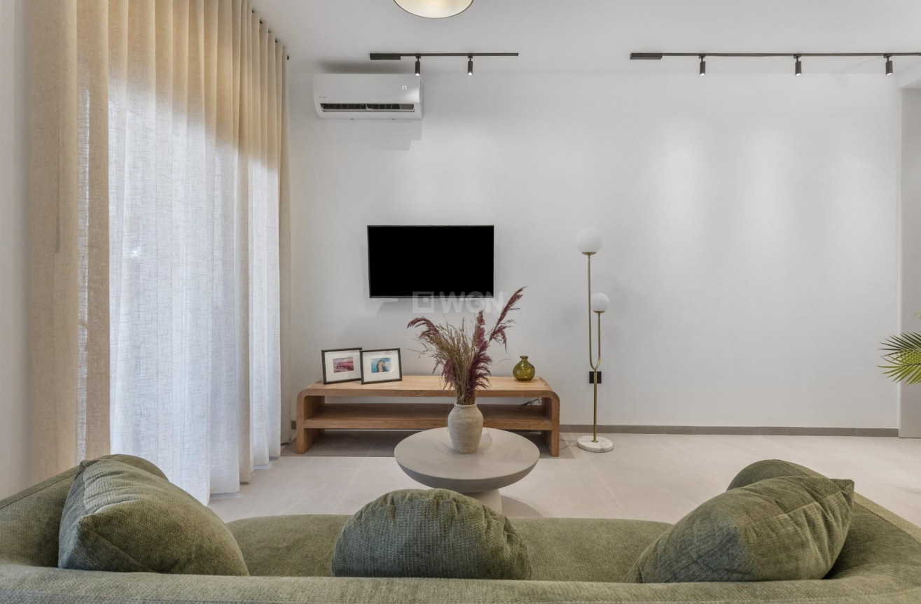 Nowy budynek - Mieszkanie w bloku - Torrevieja - Playa Los Naufragos