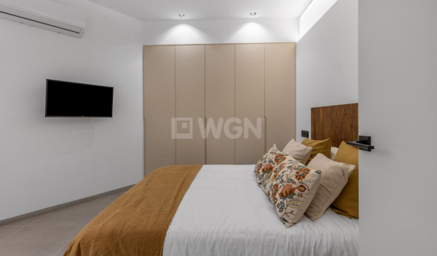 Nowy budynek - Mieszkanie w bloku - Torrevieja - Playa Los Naufragos