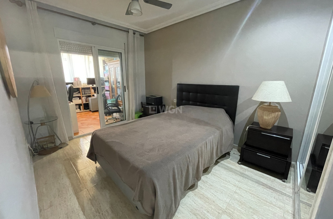 Odsprzedaż - Villa - Guardamar del Segura - Costa Blanca