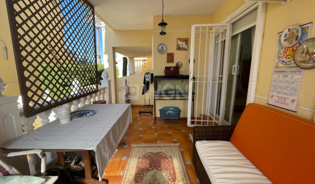 Odsprzedaż - Villa - Guardamar del Segura - Costa Blanca