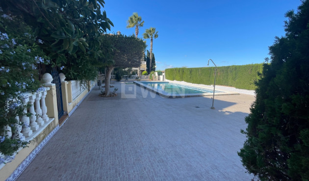 Odsprzedaż - Villa - Guardamar del Segura - Costa Blanca