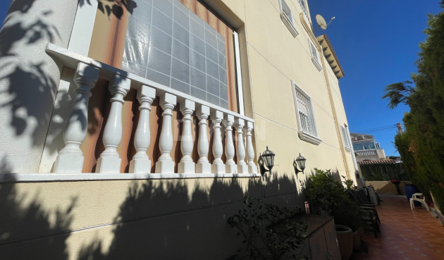 Odsprzedaż - Villa - Guardamar del Segura - Costa Blanca