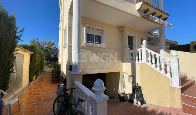 Odsprzedaż - Villa - Guardamar del Segura - Costa Blanca
