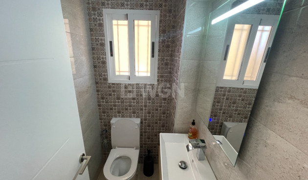 Odsprzedaż - Villa - Guardamar del Segura - Costa Blanca