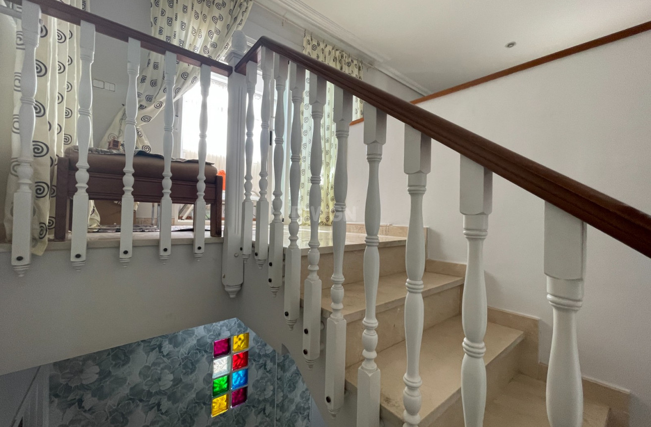 Odsprzedaż - Villa - Guardamar del Segura - Costa Blanca