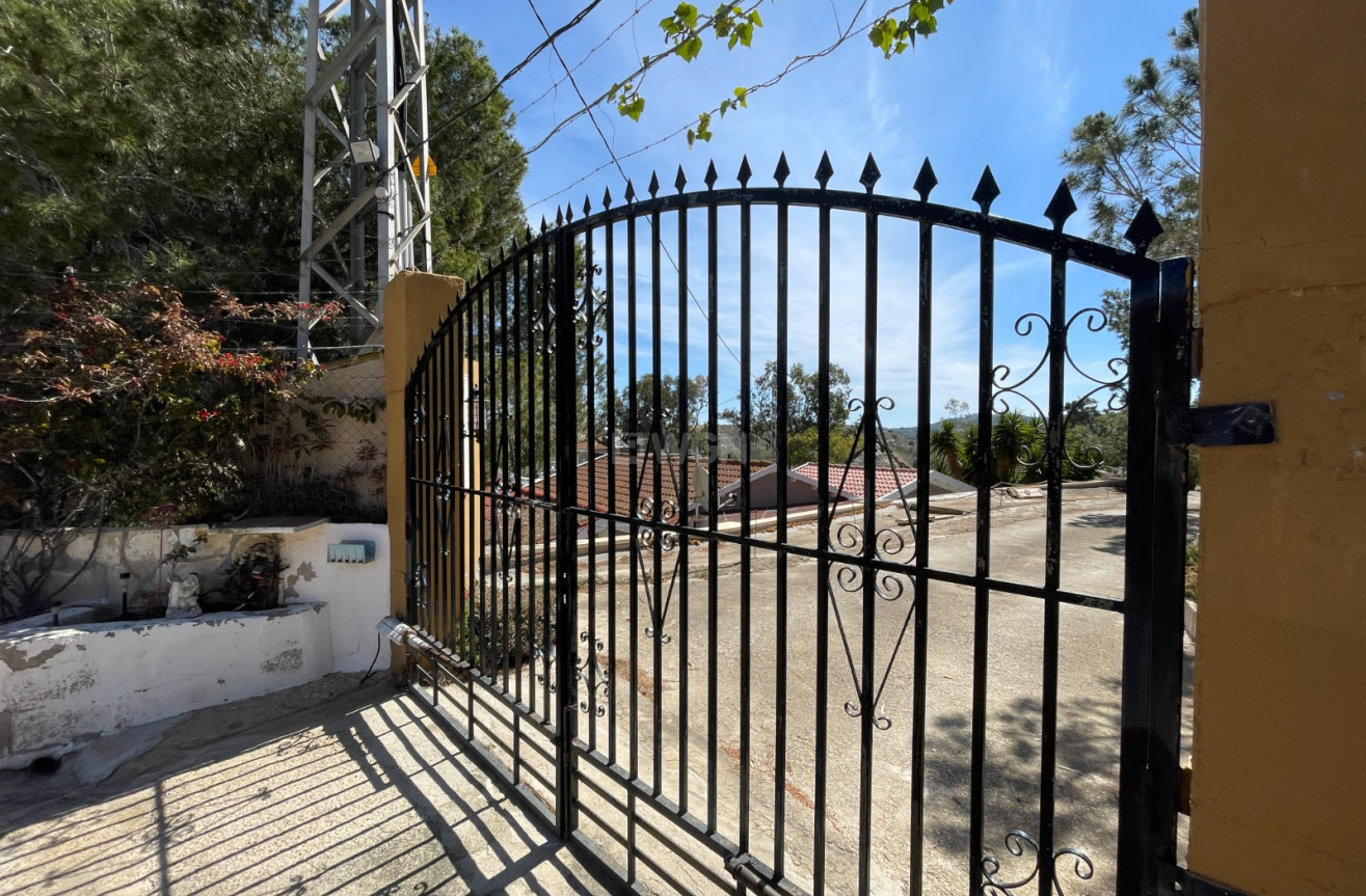 Odsprzedaż - Villa - Guardamar del Segura - Costa Blanca