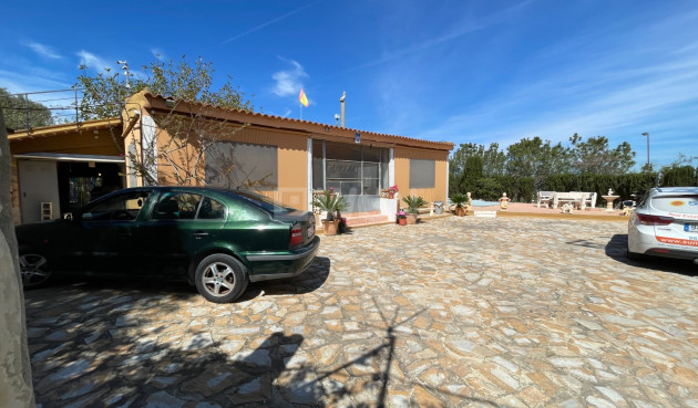 Odsprzedaż - Villa - Guardamar del Segura - Costa Blanca