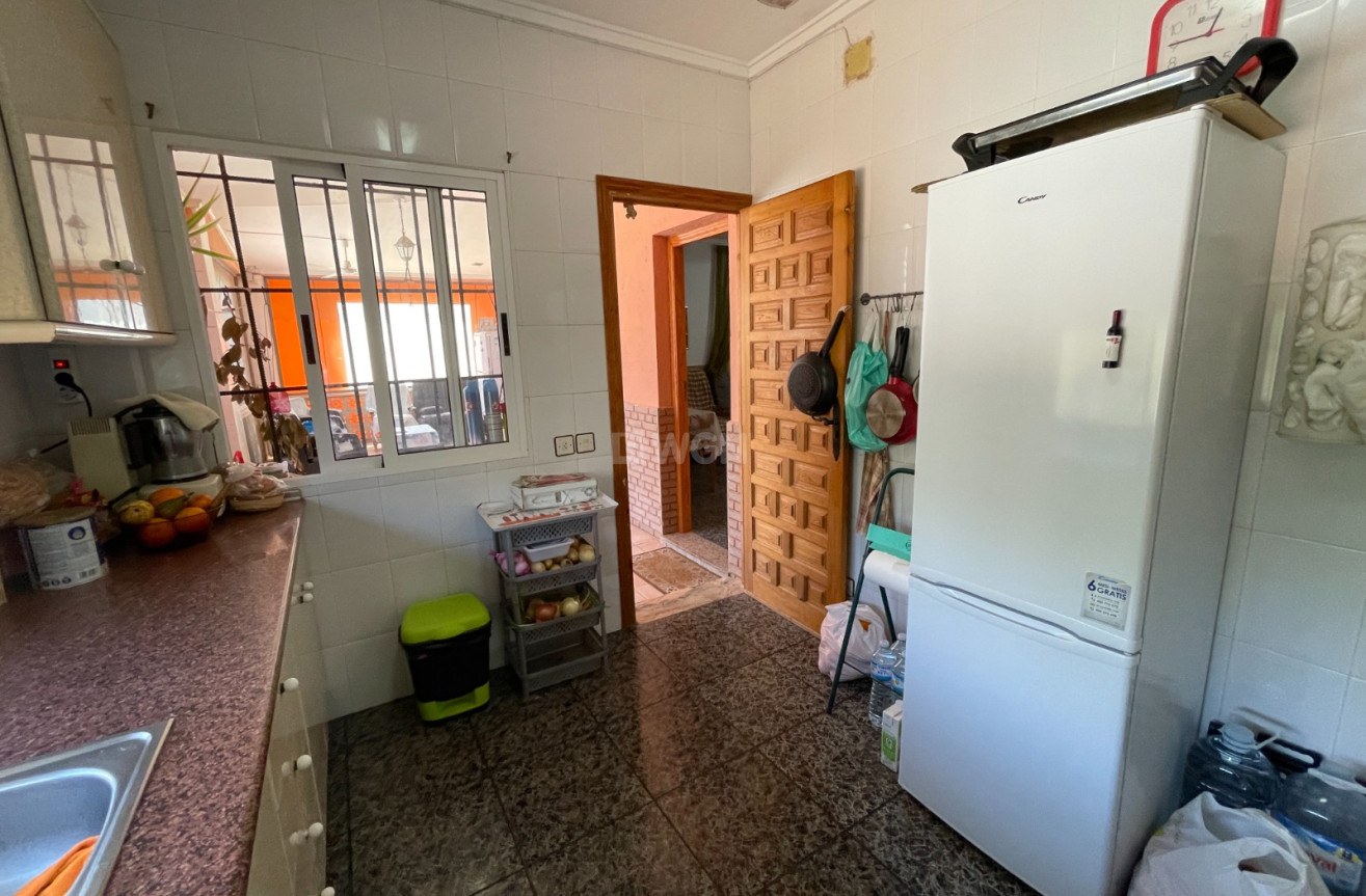 Odsprzedaż - Villa - Guardamar del Segura - Costa Blanca