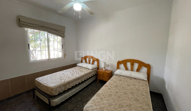 Odsprzedaż - Villa - Guardamar del Segura - Costa Blanca