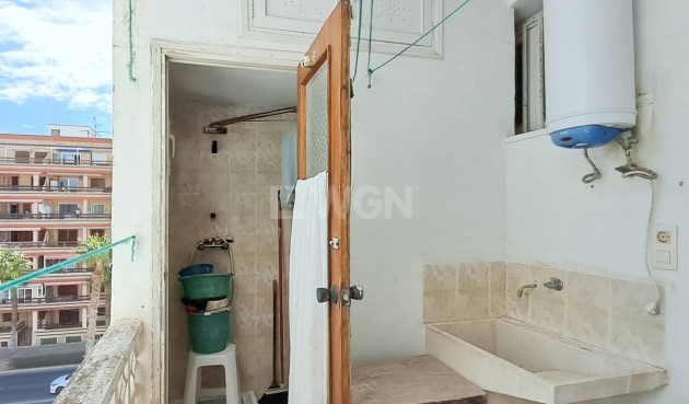 Resale - Penthouse - Torrevieja - Playa De Los Naufragos