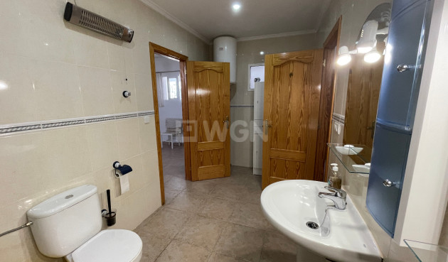 Odsprzedaż - Villa - Daya Nueva - Costa Blanca