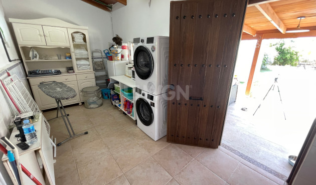 Odsprzedaż - Villa - Daya Nueva - Costa Blanca