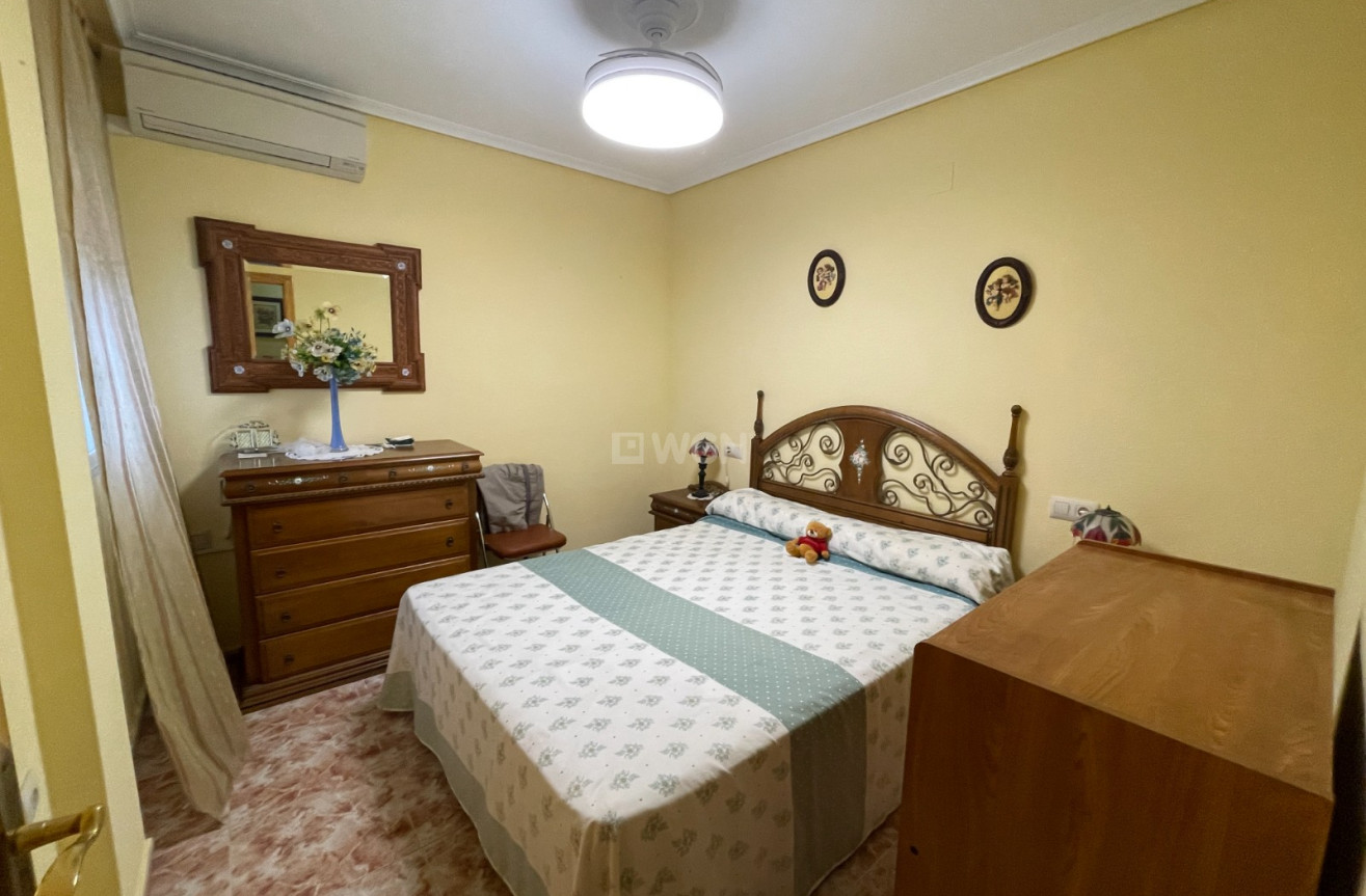 Resale - Apartment / flat - La Mata - Costa Blanca