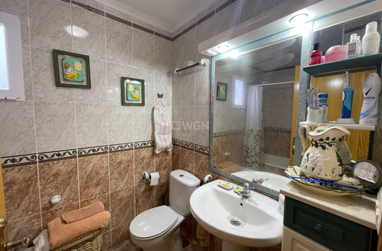 Resale - Apartment / flat - La Mata - Costa Blanca