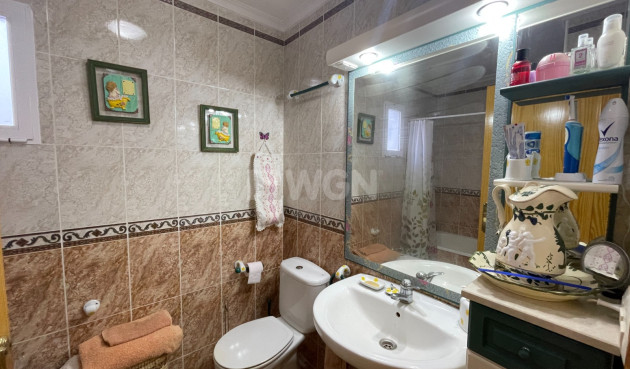 Resale - Apartment / flat - La Mata - Costa Blanca