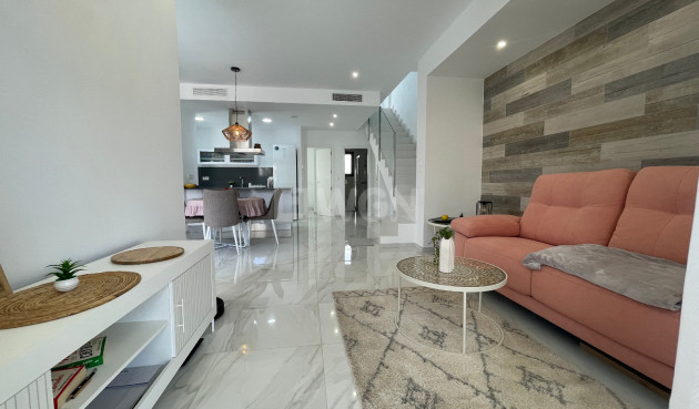 Reventa - Villa - Benijofar - Costa Blanca