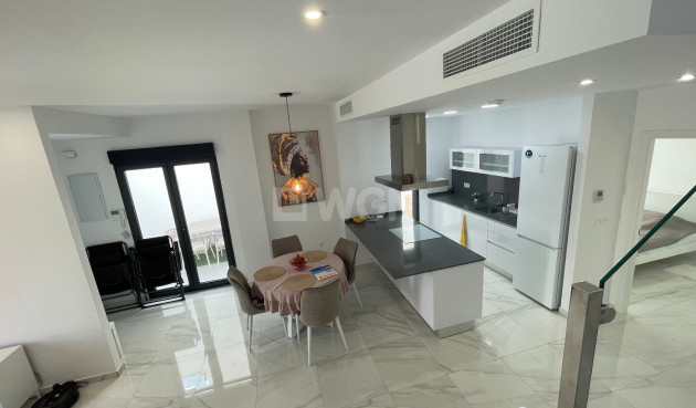 Reventa - Villa - Benijofar - Costa Blanca