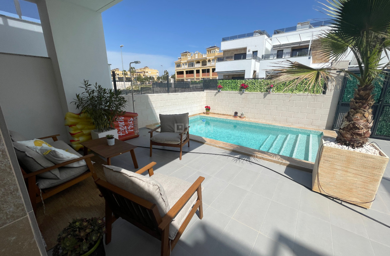 Reventa - Villa - Benijofar - Costa Blanca
